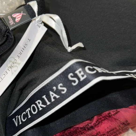 New 
THE T-SHIRT
Lightly-Lined Wireless‎ Bra - Picture 5 of 5